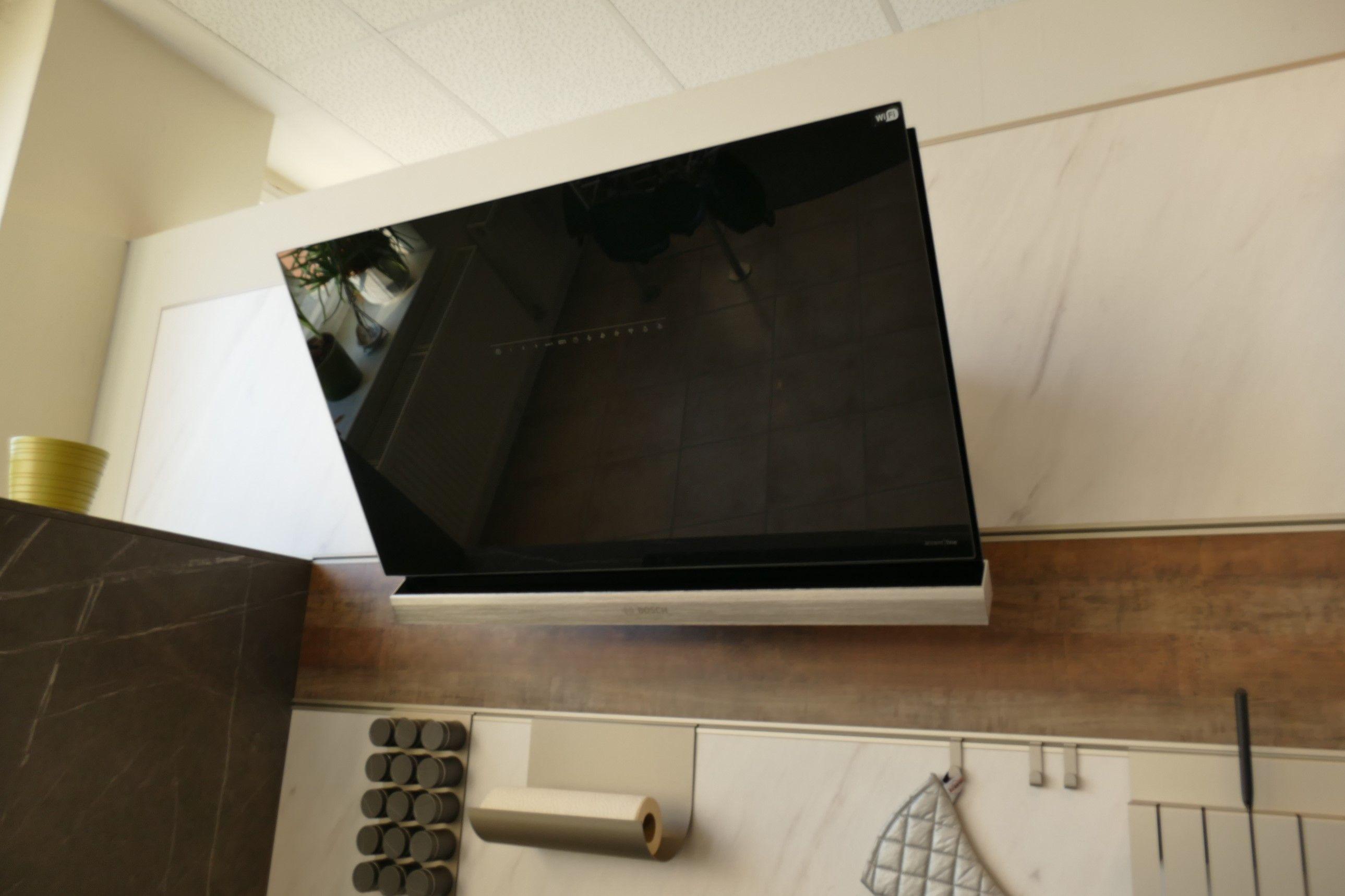 Chic und leise, die BOSCH Kopffreihaube.JPG