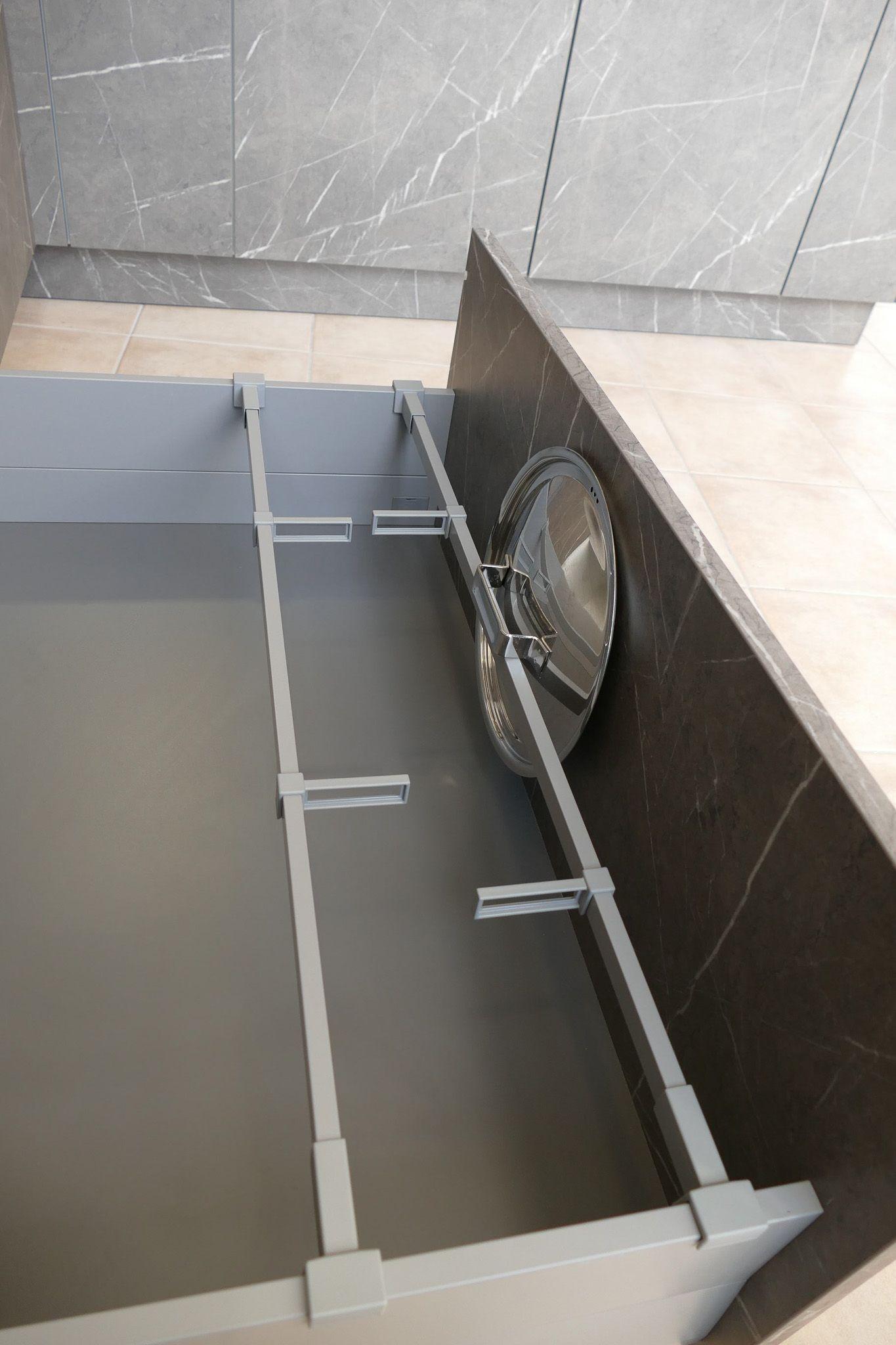 Querteiler für z.B. Tupper-Ware und Topfdeckelhalter.jpg